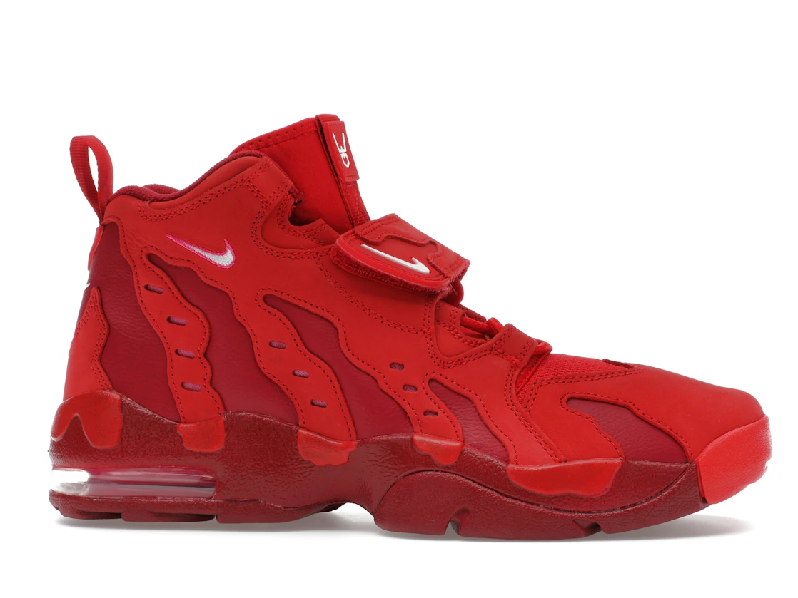 Vue 2 de Nike Air DT Max '96 Love Letter to Connie