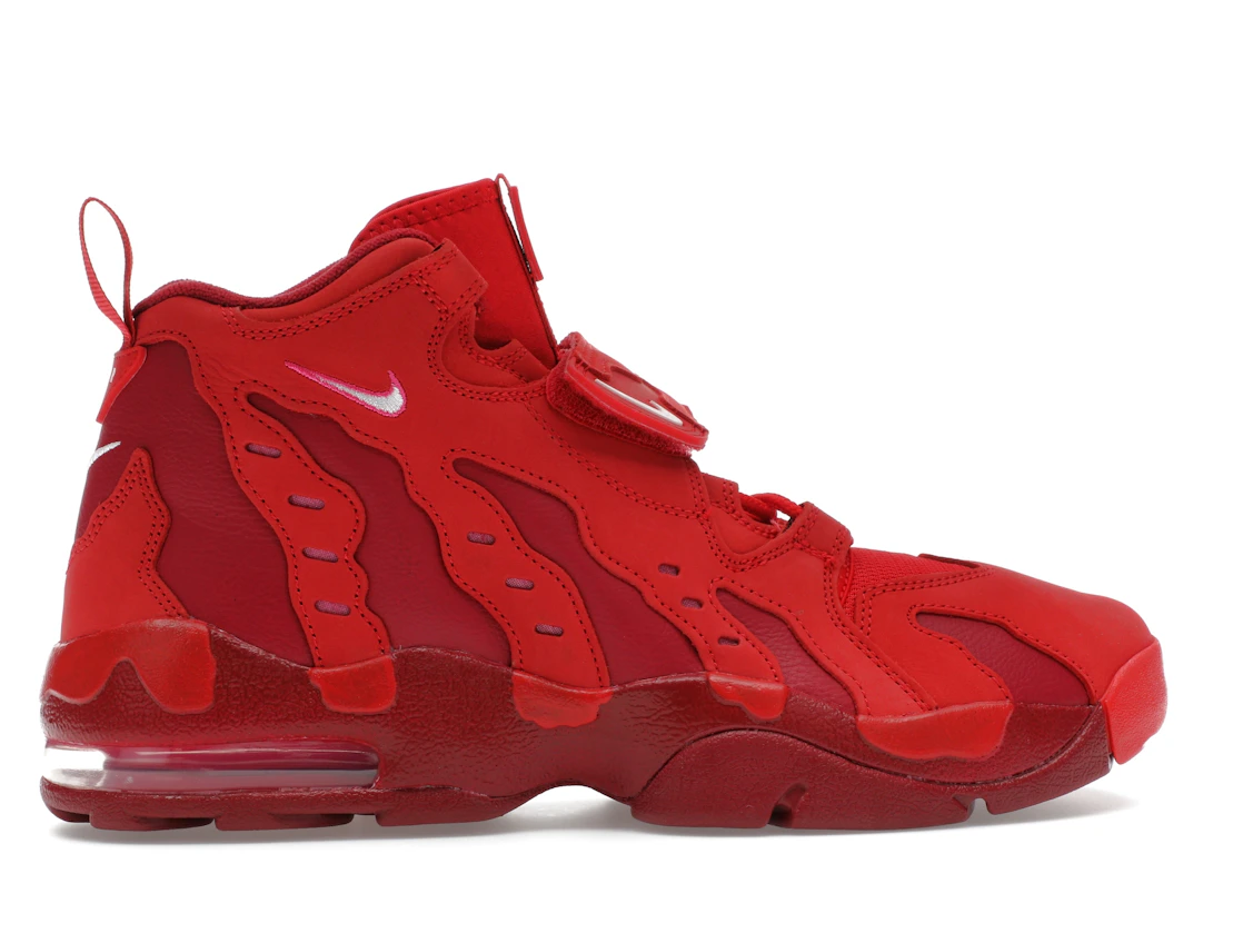 Vue 36 de Nike Air DT Max '96 Love Letter to Connie