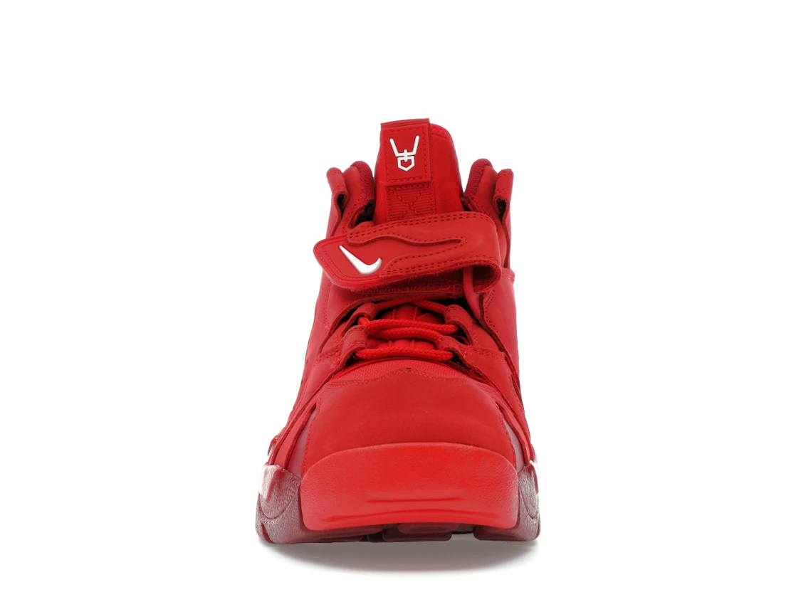 Vue 10 de Nike Air DT Max '96 Love Letter to Connie