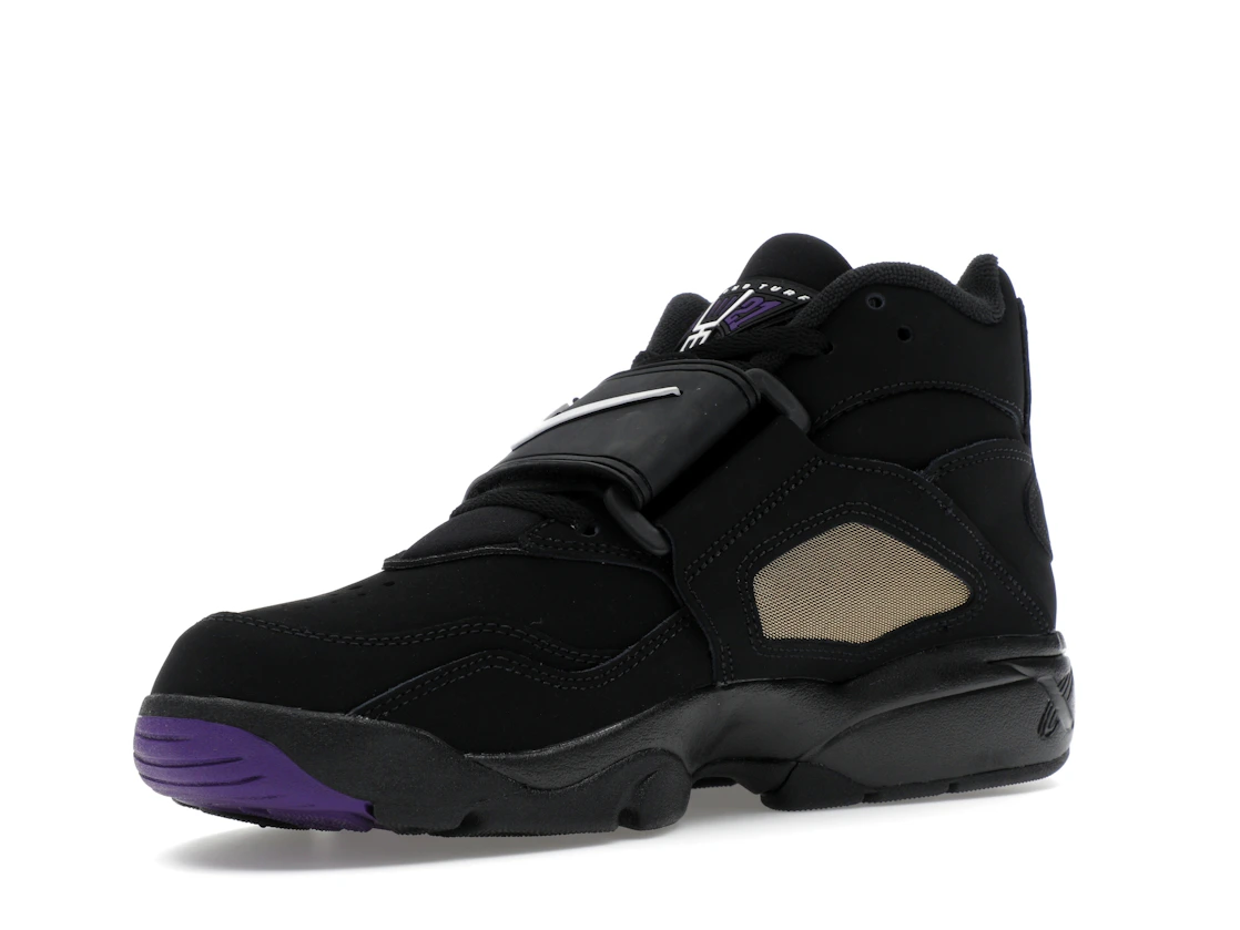 Vue 15 de Nike Air Diamond Turf Ravens (2025)