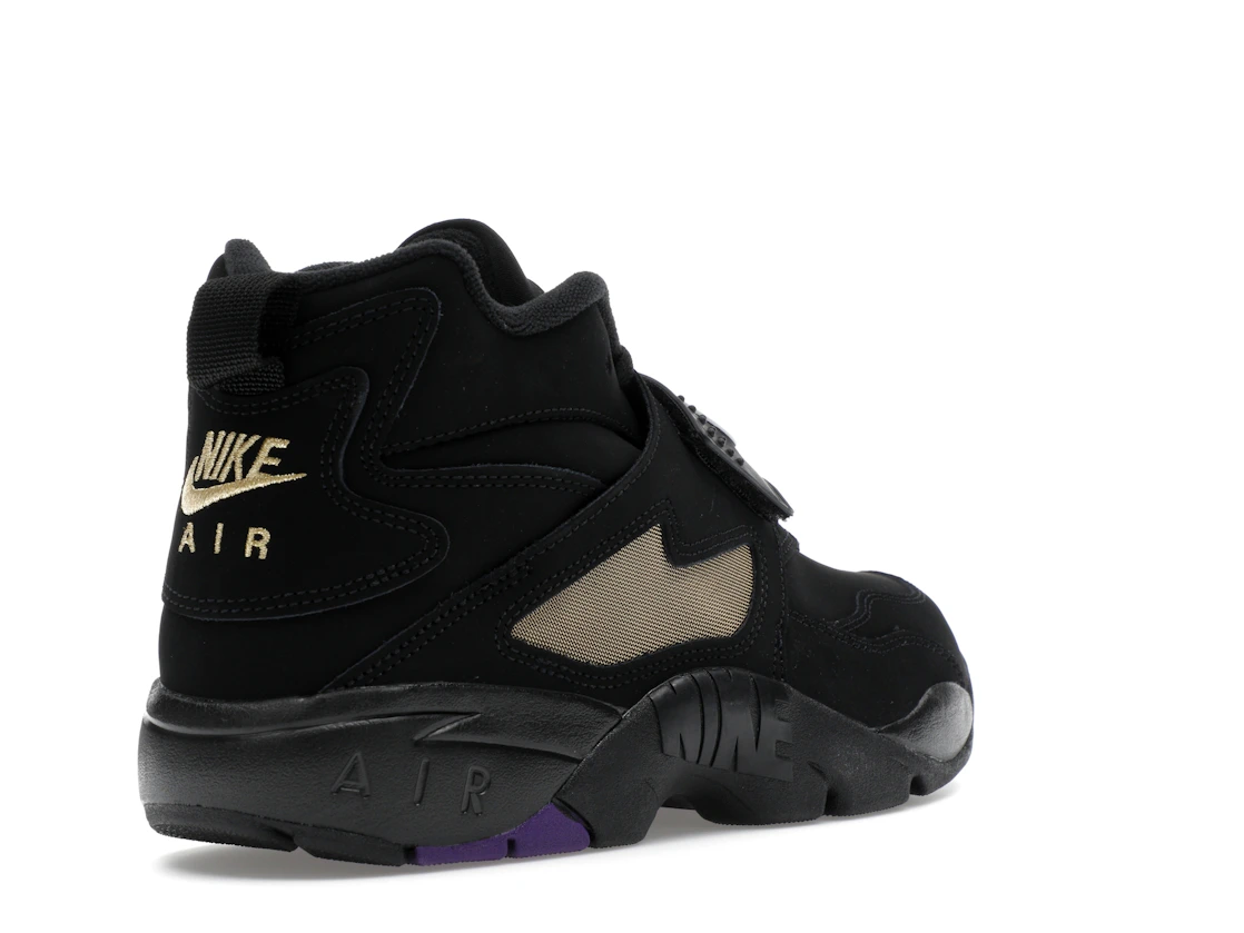 Vue 32 de Nike Air Diamond Turf Ravens (2025)