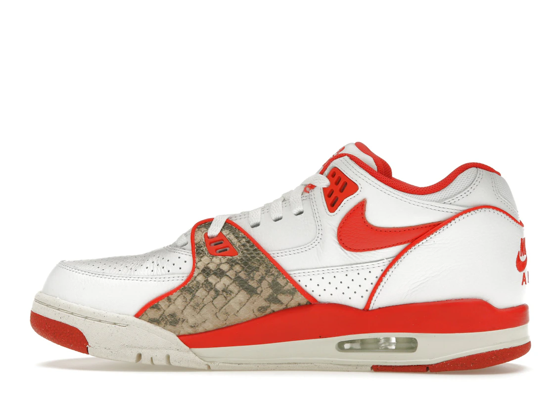 Vue 20 de Nike Air Flight '89 Low SP Stussy Habanero Red