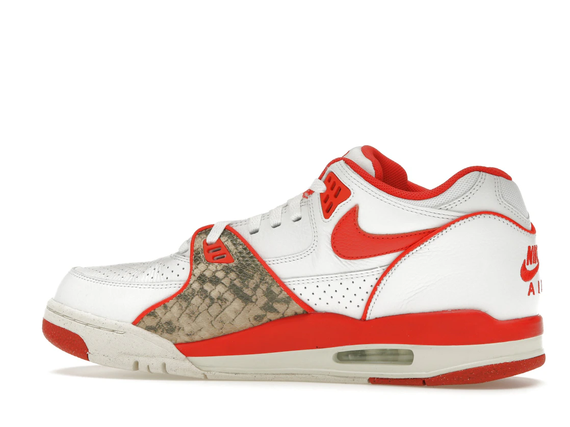 Vue 21 de Nike Air Flight '89 Low SP Stussy Habanero Red