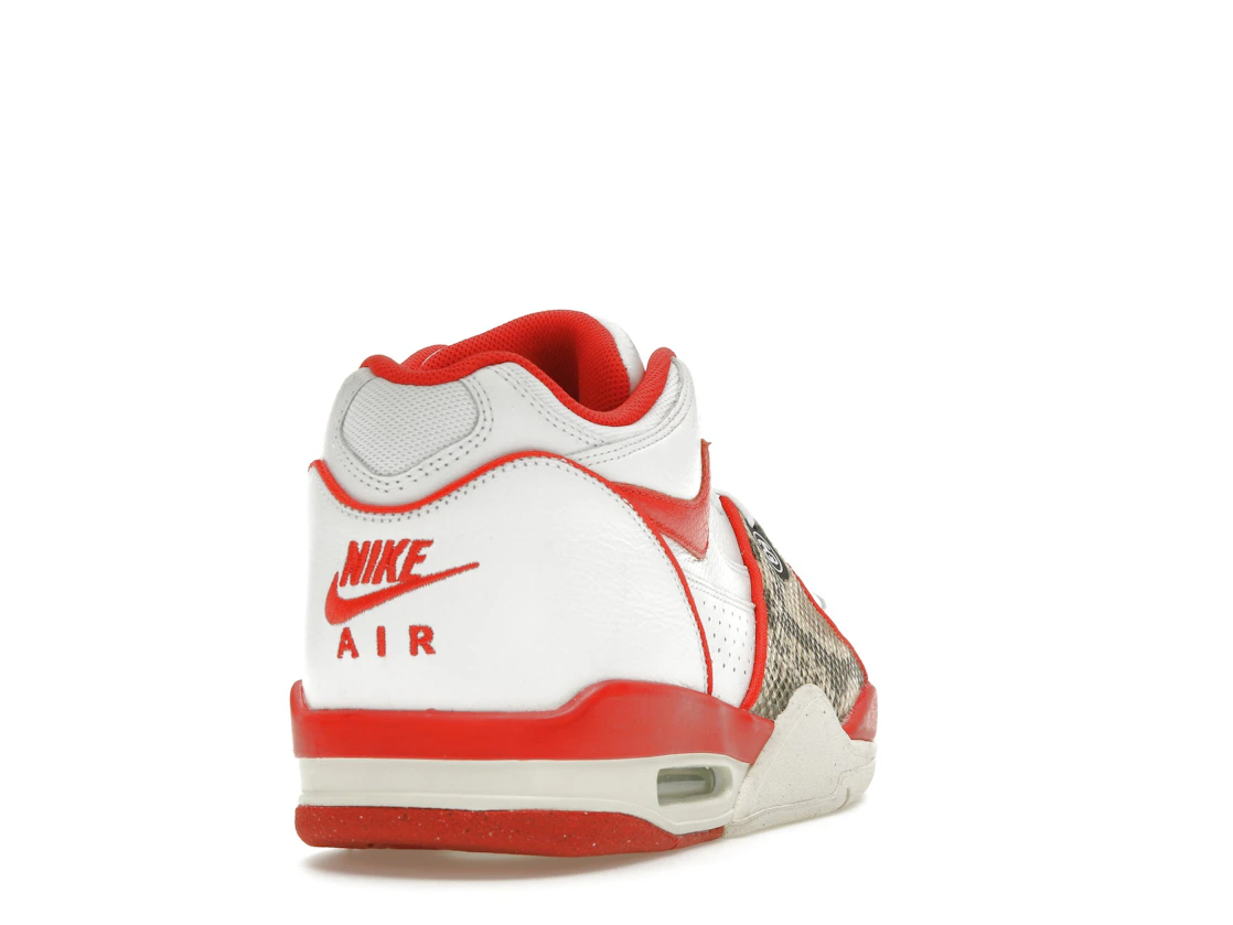 Vue 30 de Nike Air Flight '89 Low SP Stussy Habanero Red