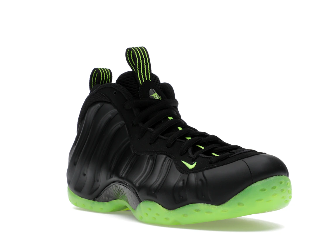 Vue 6 de Nike Air Foamposite One Black Volt