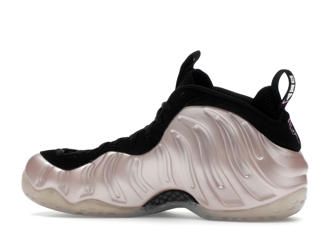 Vue 21 de Nike Air Foamposite One DMV Cherry Blossom