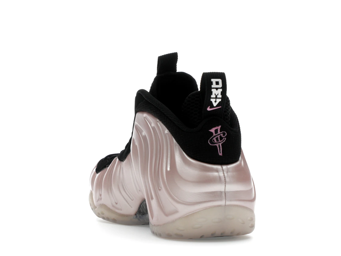 Vue 26 de Nike Air Foamposite One DMV Cherry Blossom