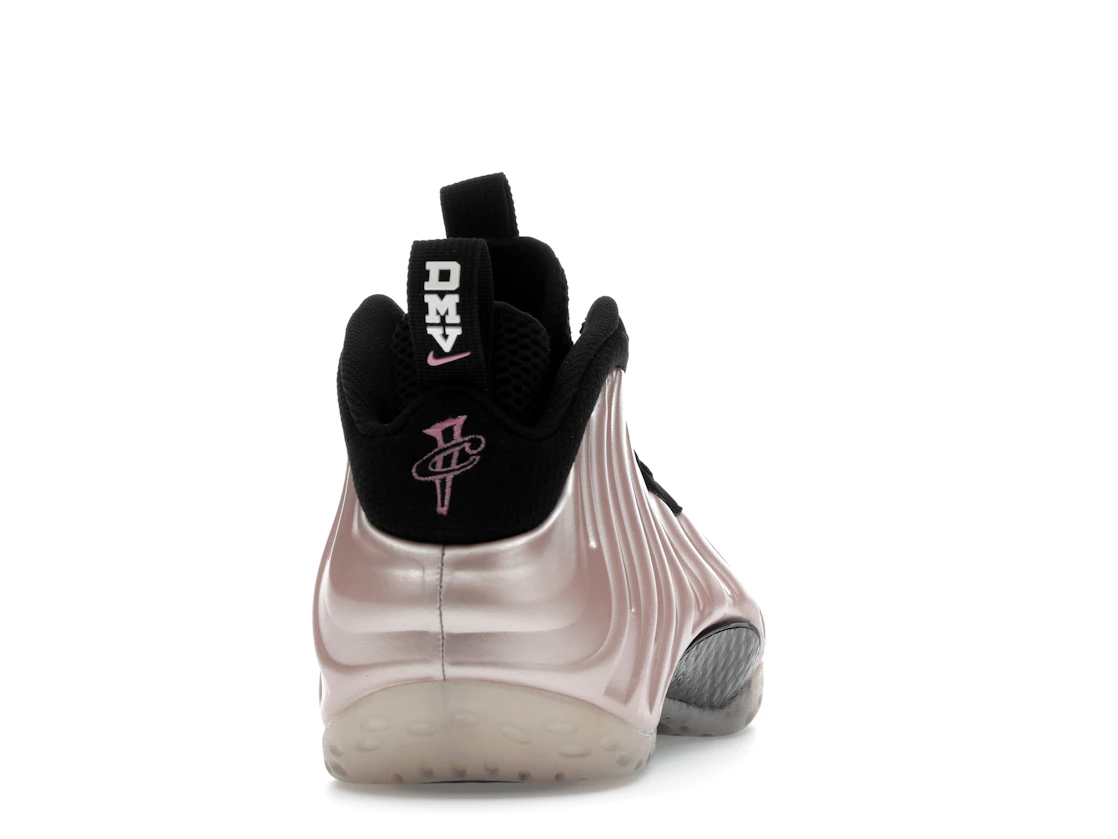 Vue 29 de Nike Air Foamposite One DMV Cherry Blossom