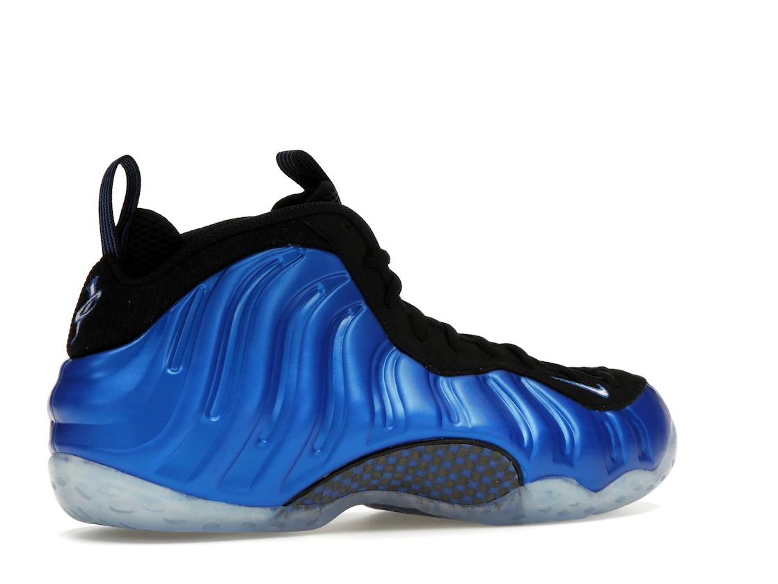 Vue 34 de Nike Air Foamposite One International Blue