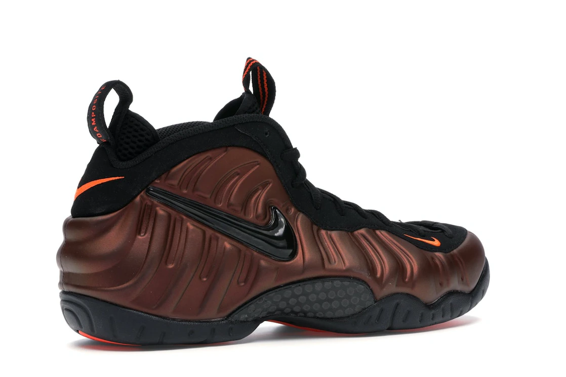 Vue 34 de Nike Air Foamposite Pro Color Shift