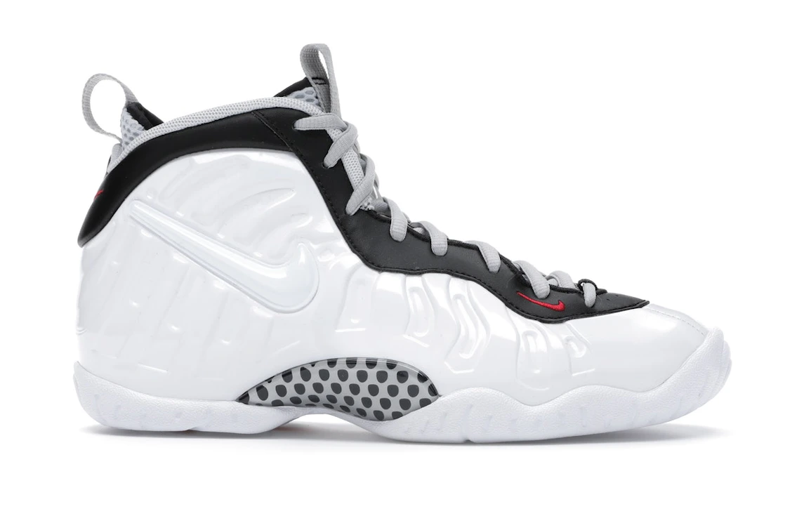 Vue 2 de Nike Air Foamposite Pro White Black University Red (GS)