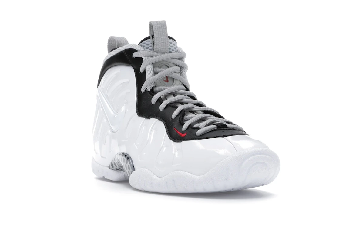 Vue 7 de Nike Air Foamposite Pro White Black University Red (GS)