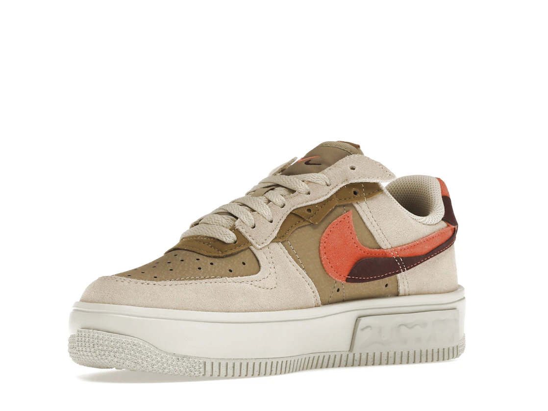 Vue 15 de Nike Air Force 1 Fontanka Rattan 
