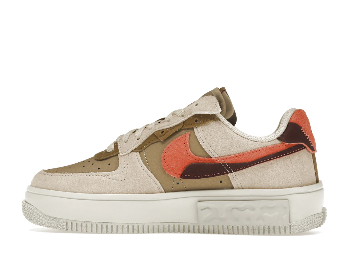 Vue 20 de Nike Air Force 1 Fontanka Rattan 