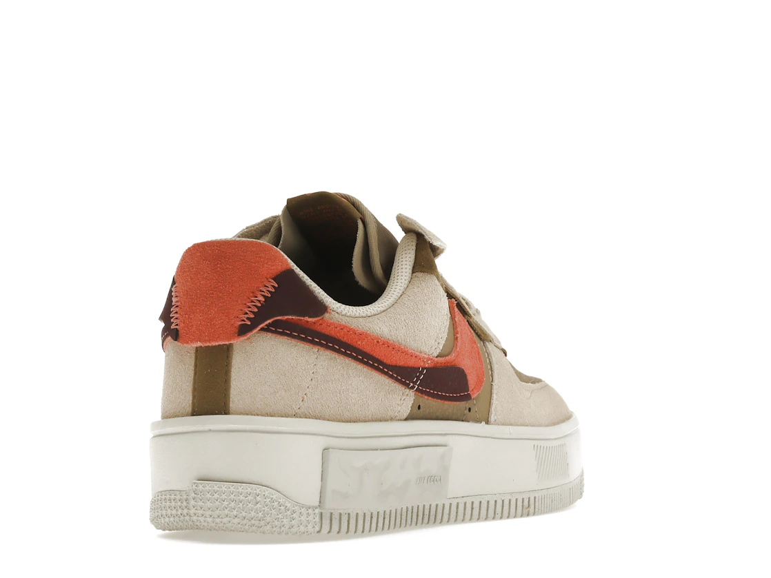 Vue 31 de Nike Air Force 1 Fontanka Rattan 