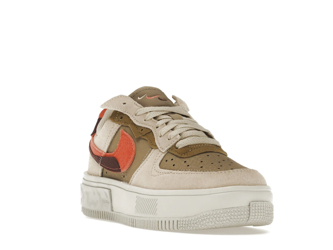 Vue 7 de Nike Air Force 1 Fontanka Rattan 