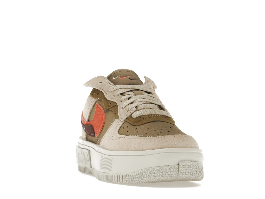 Vue 8 de Nike Air Force 1 Fontanka Rattan 