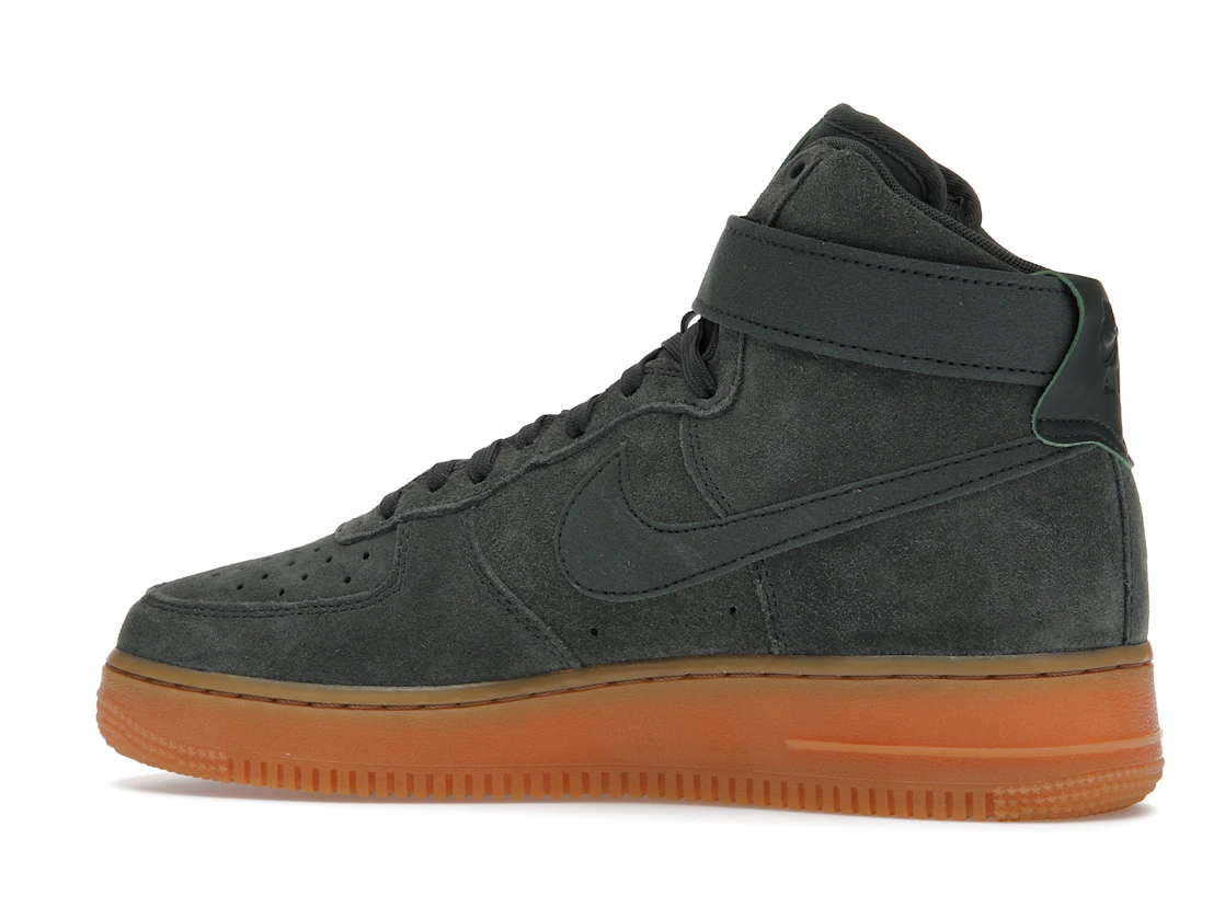 Vue 21 de Nike Air Force 1 High '07 LV8 Suede Vintage Green