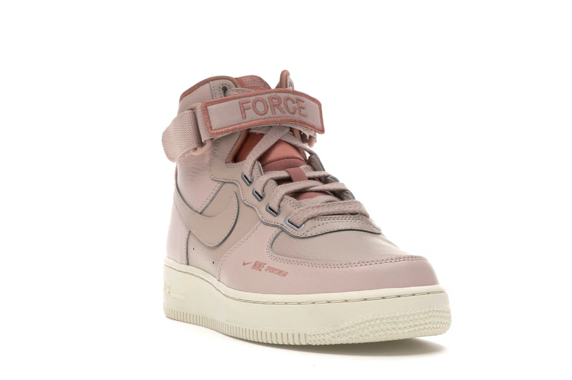 Vue 7 de Nike Air Force 1 High Utility Particle Beige 