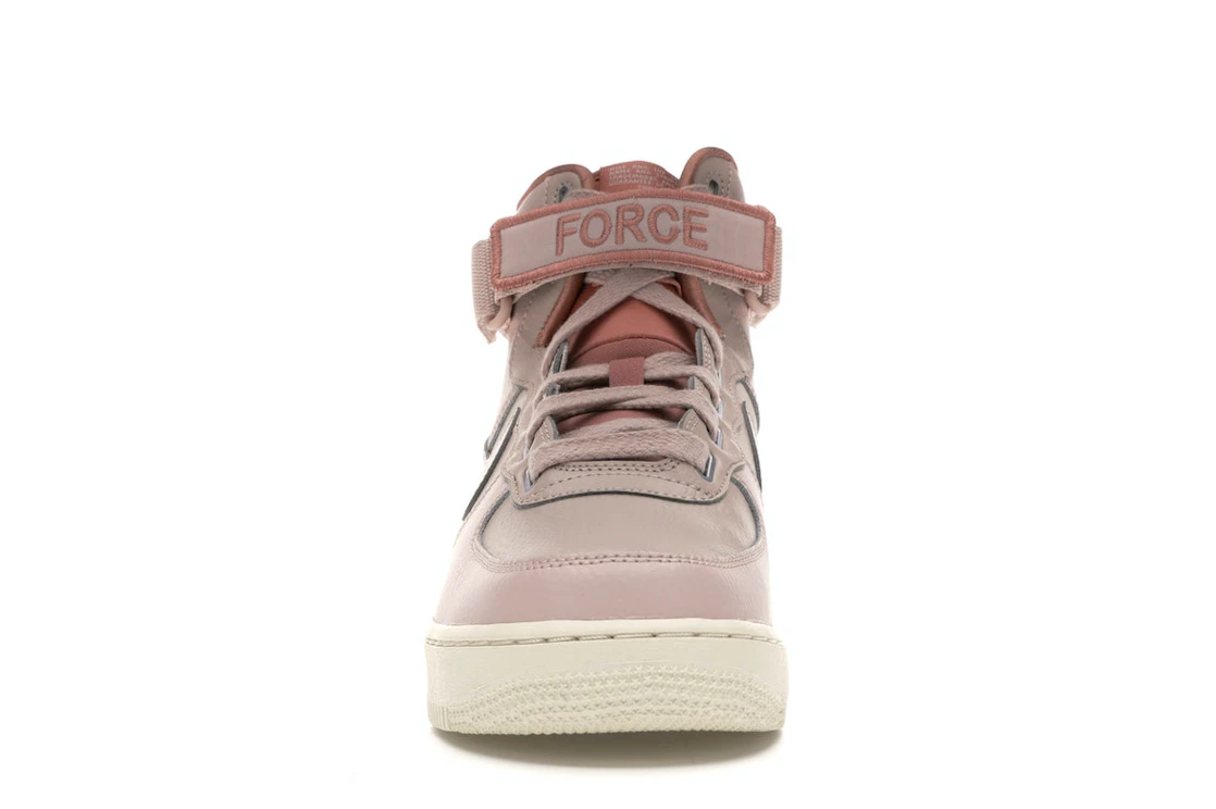 Vue 10 de Nike Air Force 1 High Utility Particle Beige 