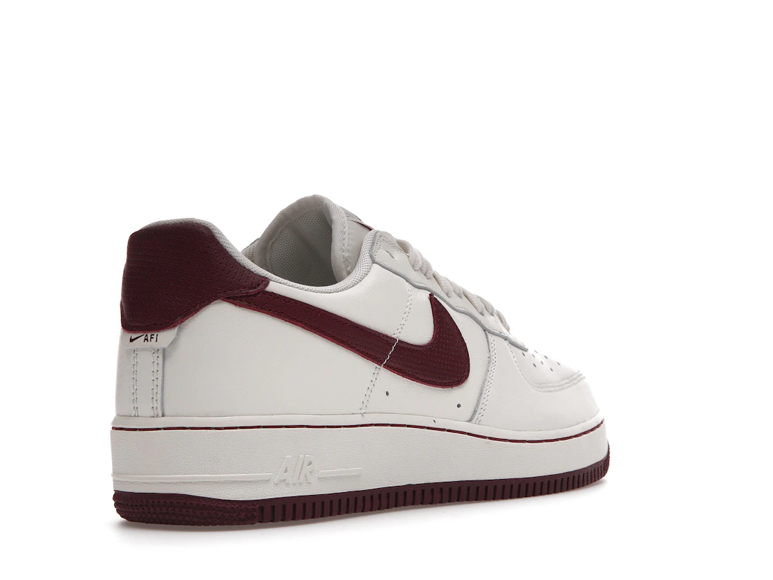 Vue 32 de Nike Air Force 1 Low '07 Craft Dark Beetroot