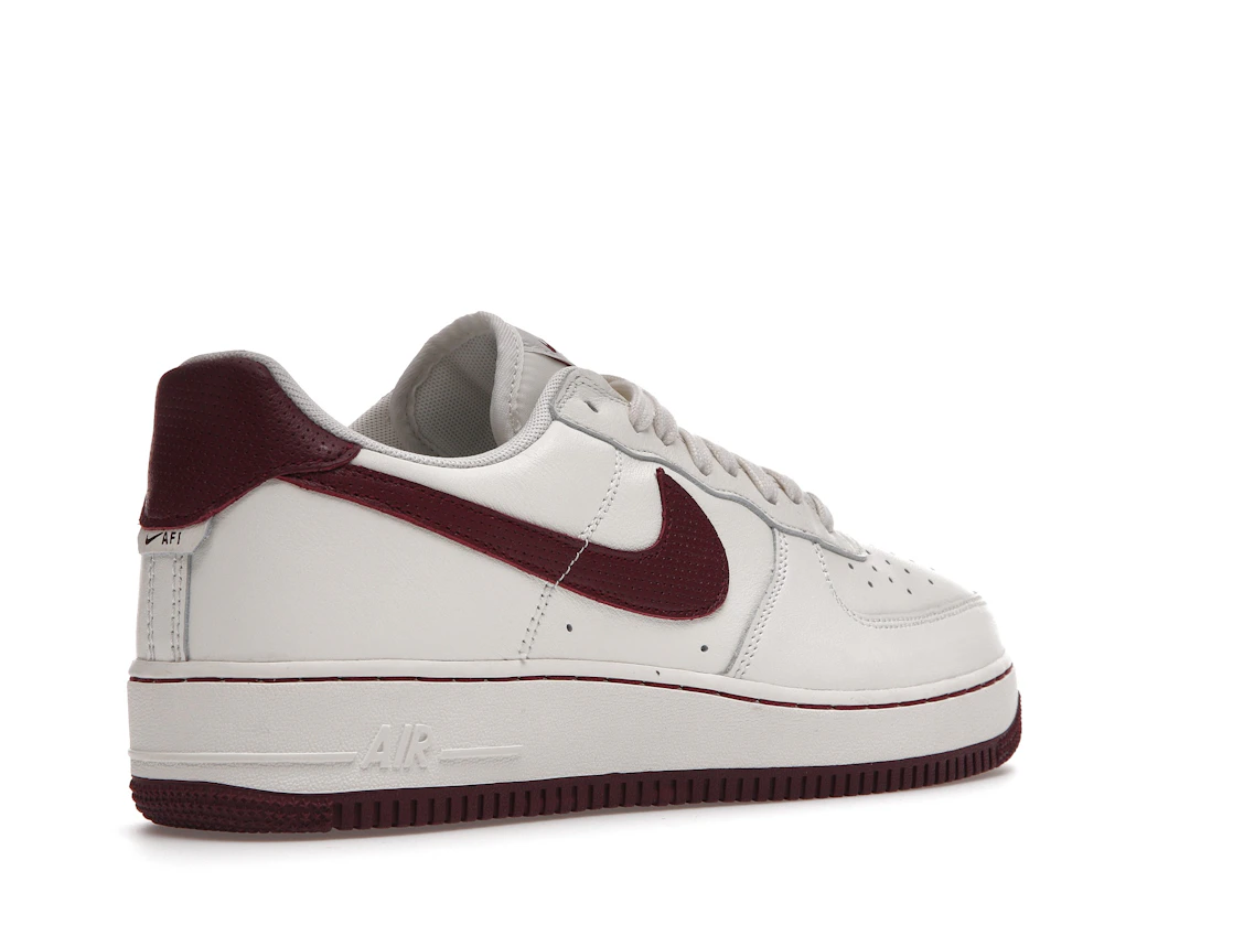 Vue 33 de Nike Air Force 1 Low '07 Craft Dark Beetroot