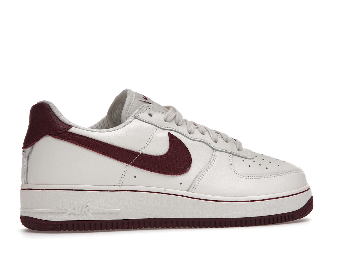 Vue 35 de Nike Air Force 1 Low '07 Craft Dark Beetroot