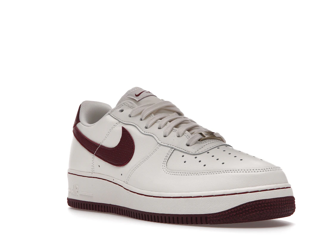 Vue 6 de Nike Air Force 1 Low '07 Craft Dark Beetroot