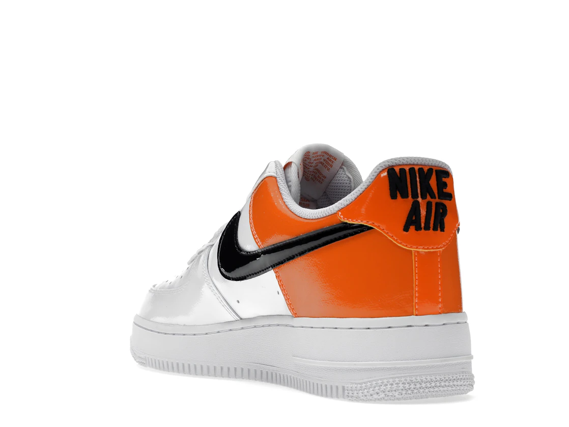 Vue 25 de Nike Air Force 1 Low '07 Essential White/Brilliant Orange 