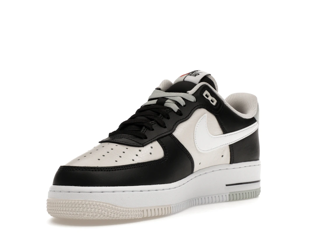 Vue 14 de Nike Air Force 1 Low '07 LV8 Split Black Phantom