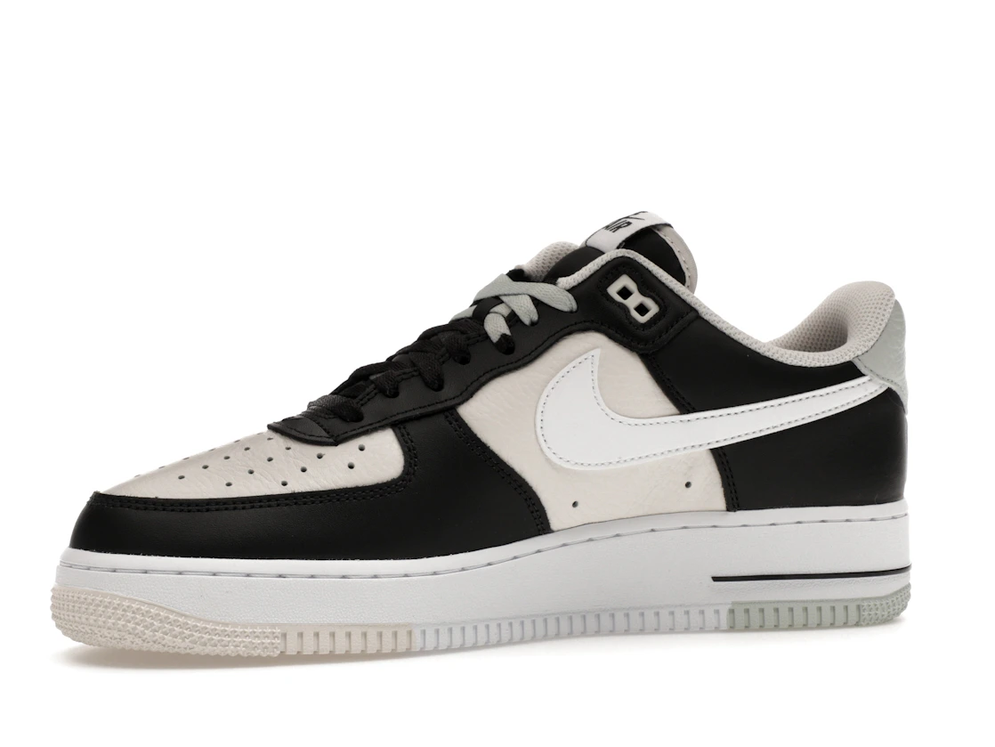 Vue 17 de Nike Air Force 1 Low '07 LV8 Split Black Phantom