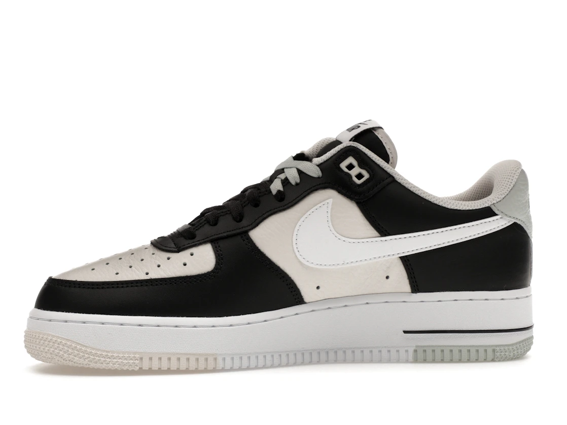 Vue 18 de Nike Air Force 1 Low '07 LV8 Split Black Phantom