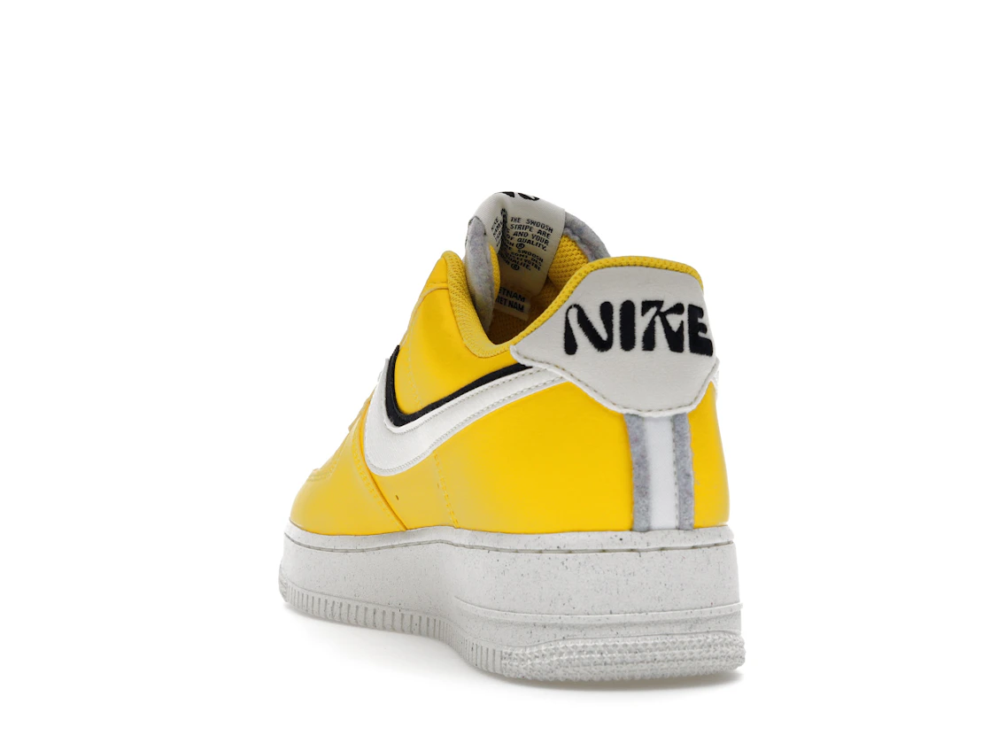 Vue 26 de Nike Air Force 1 Low '07 LV8 Tour Yellow Sail Black