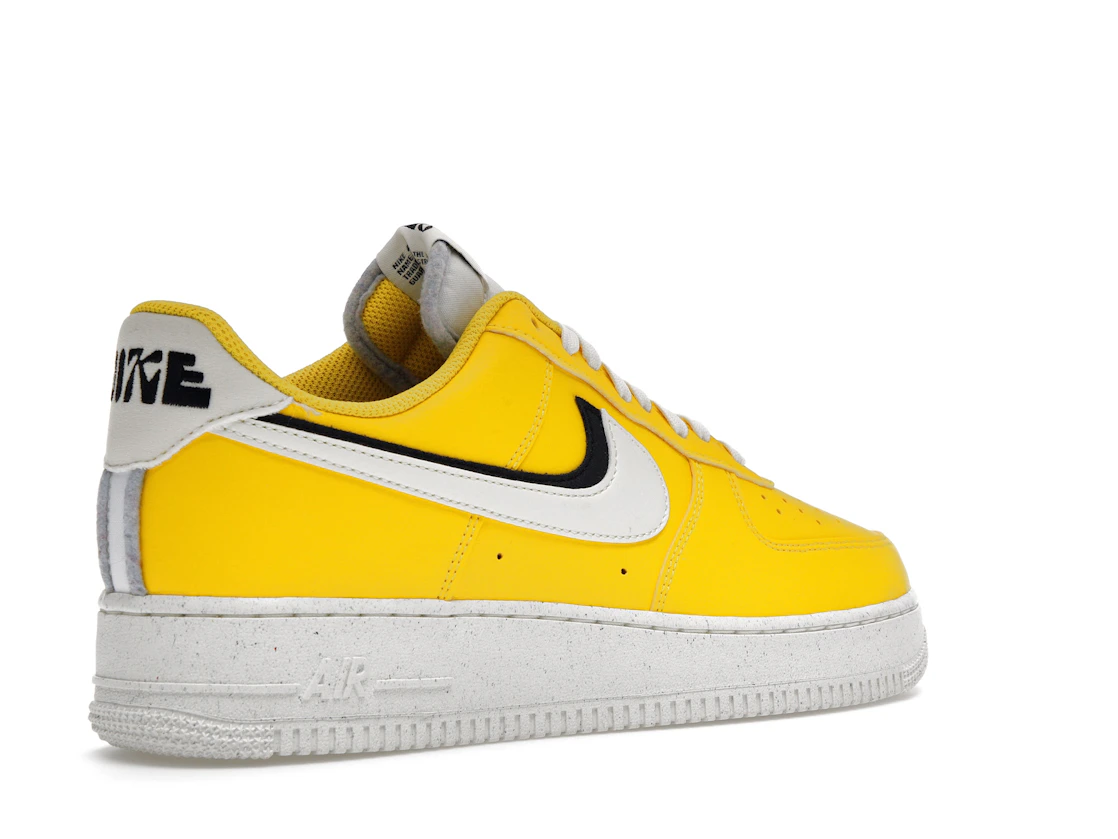Vue 33 de Nike Air Force 1 Low '07 LV8 Tour Yellow Sail Black