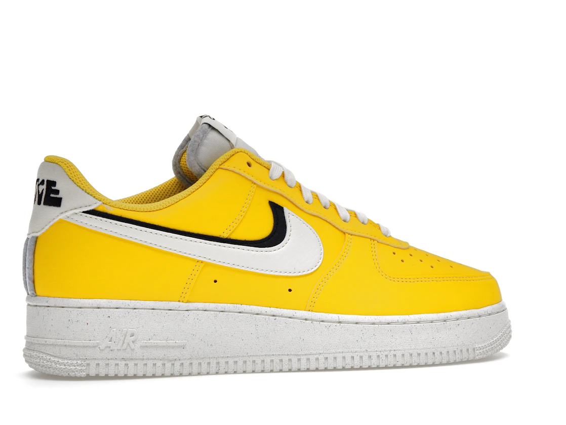 Vue 35 de Nike Air Force 1 Low '07 LV8 Tour Yellow Sail Black