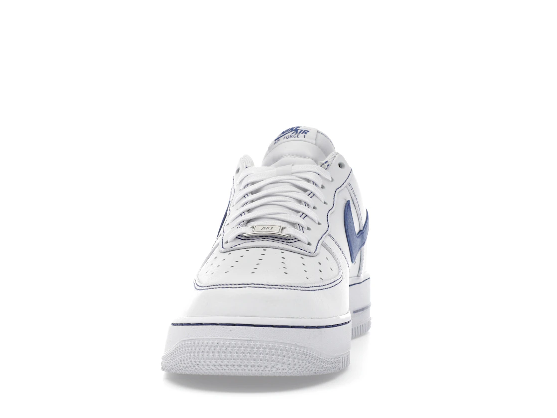 Vue 11 de Nike Air Force 1 Low '07 LV8 White Deep Royal Blue