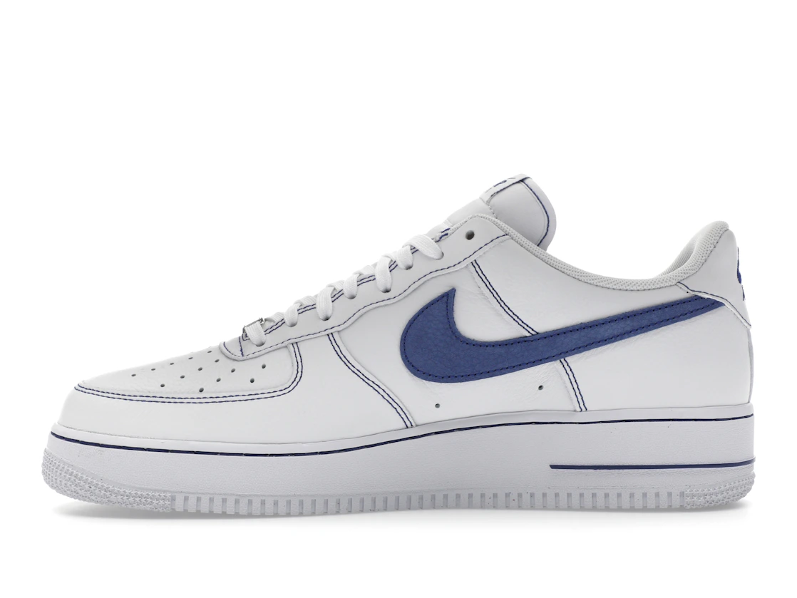 Vue 19 de Nike Air Force 1 Low '07 LV8 White Deep Royal Blue