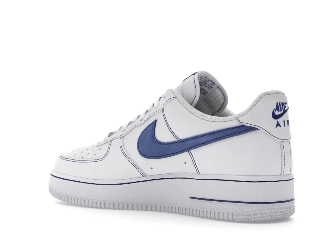 Vue 23 de Nike Air Force 1 Low '07 LV8 White Deep Royal Blue