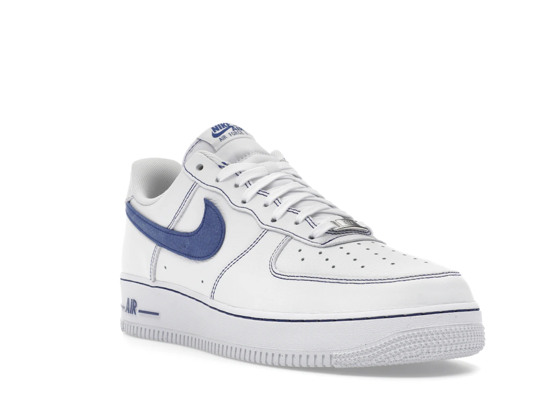 Vue 6 de Nike Air Force 1 Low '07 LV8 White Deep Royal Blue