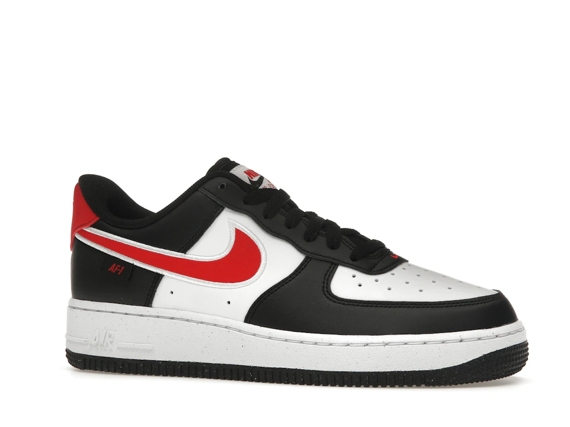 Vue 3 de Nike Air Force 1 Low '07 Next Nature Black White University Red