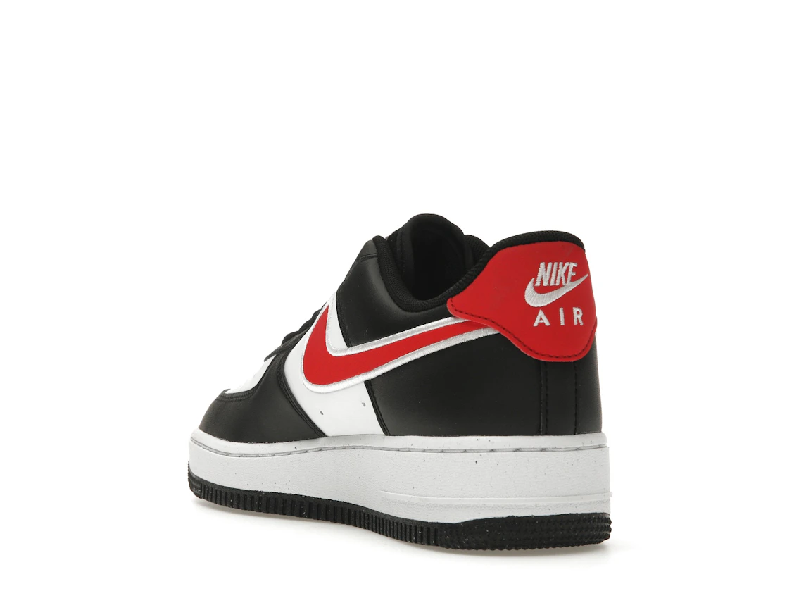 Vue 25 de Nike Air Force 1 Low '07 Next Nature Black White University Red