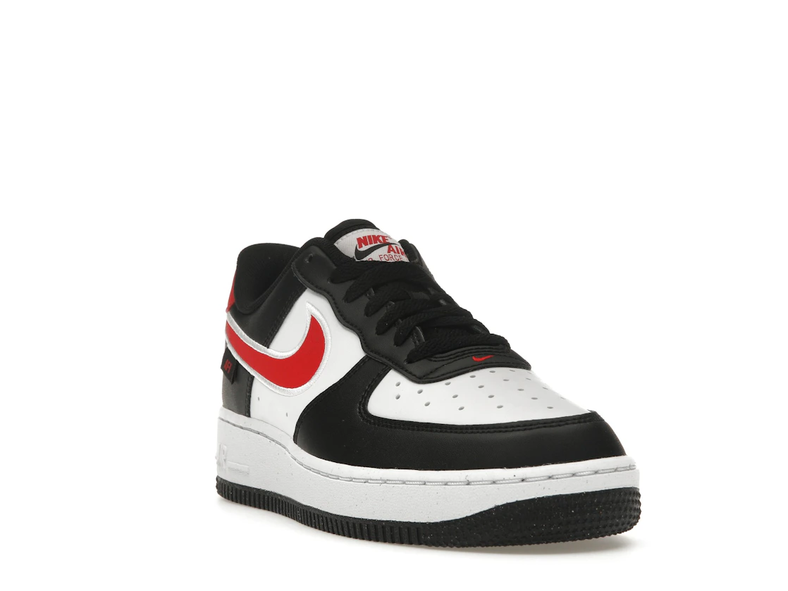 Vue 7 de Nike Air Force 1 Low '07 Next Nature Black White University Red