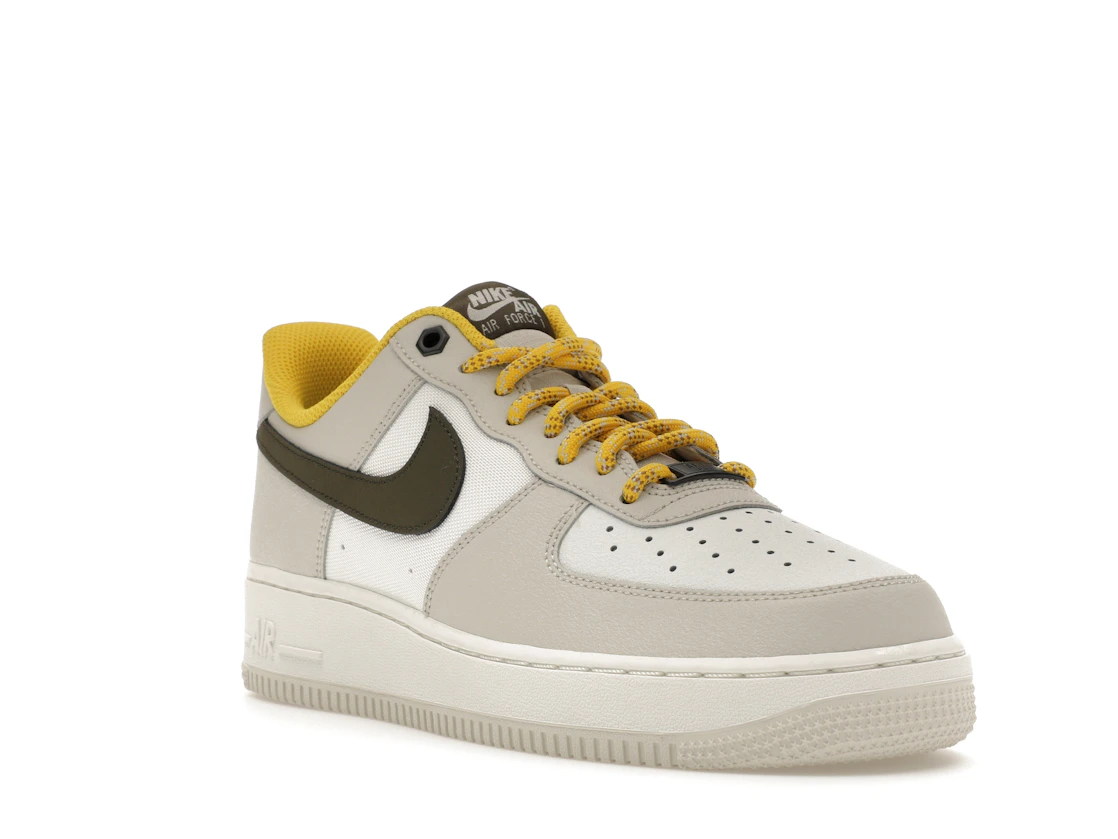 Vue 6 de Nike Air Force 1 Low '07 PRM Light Bone Cargo Khaki Vivid Sulfur