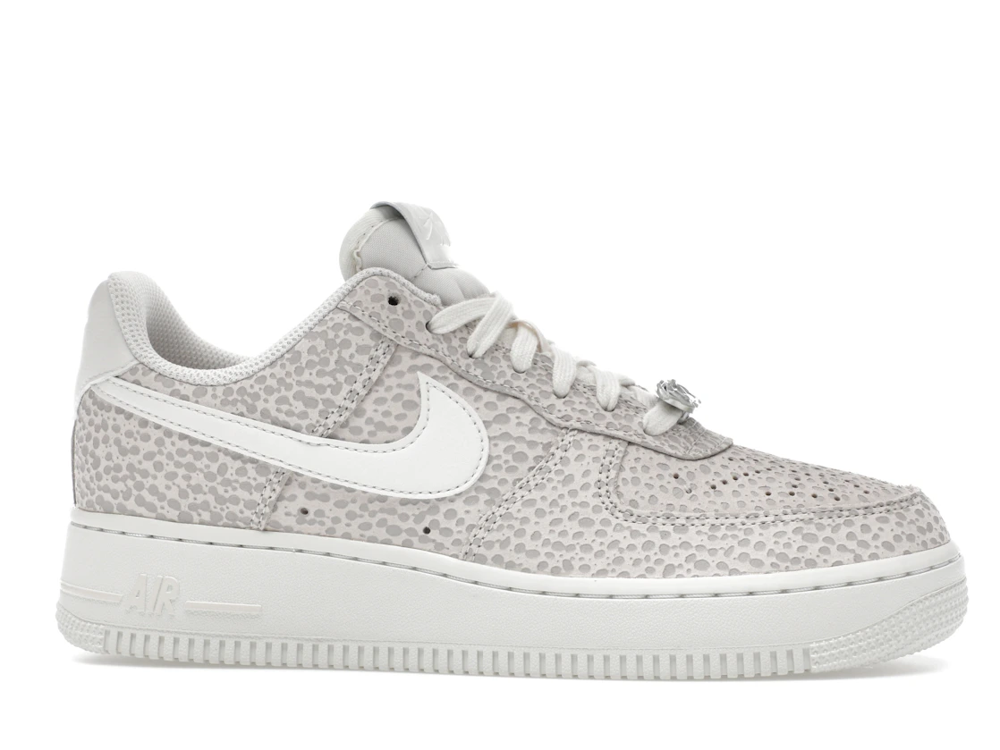 Vue 2 de Nike Air Force 1 Low '07 PRM Safari Photon Dust 