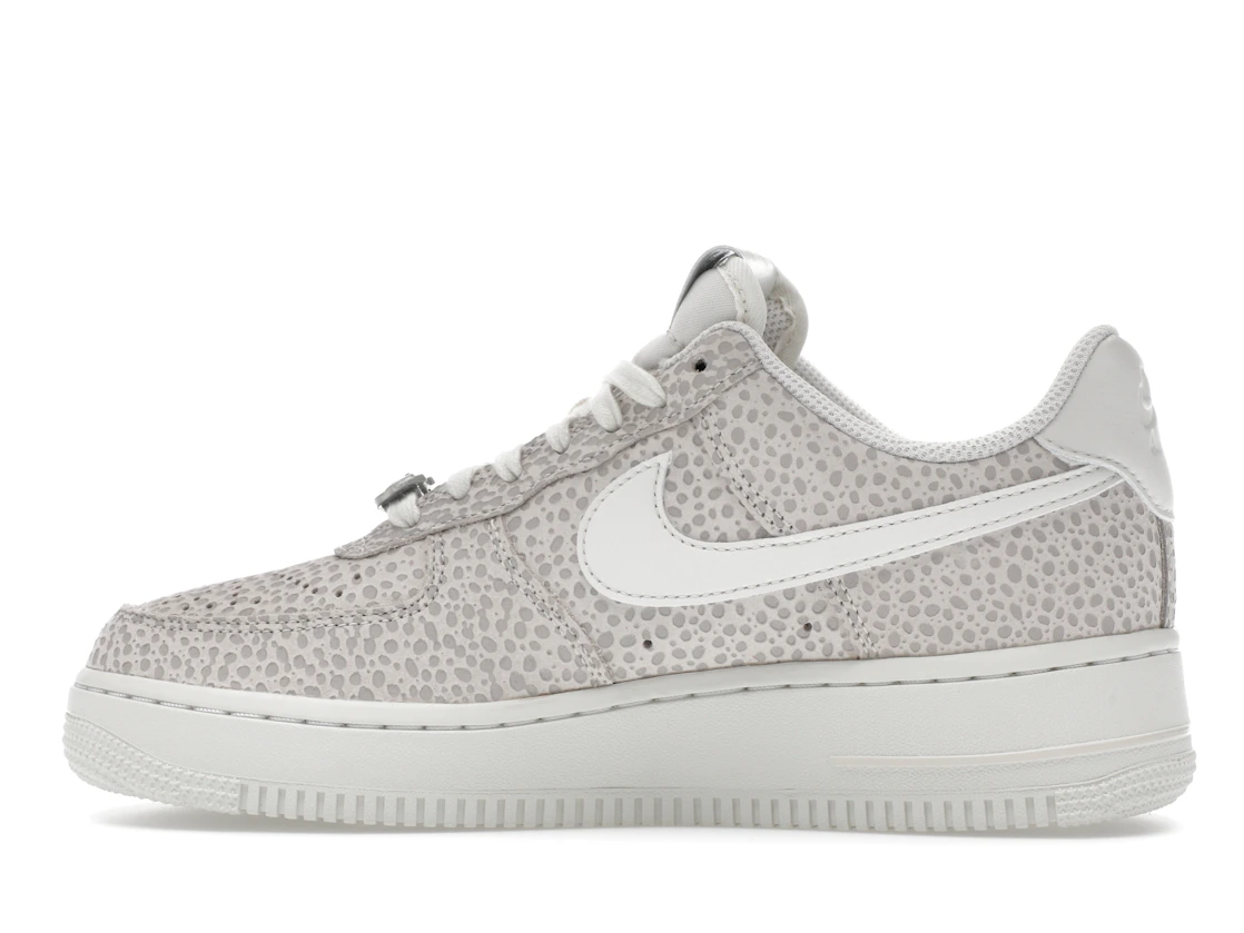 Vue 20 de Nike Air Force 1 Low '07 PRM Safari Photon Dust 