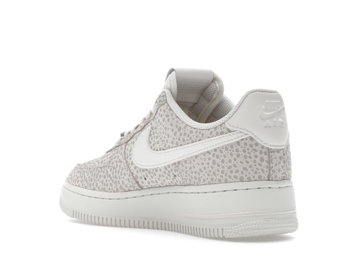 Vue 24 de Nike Air Force 1 Low '07 PRM Safari Photon Dust 