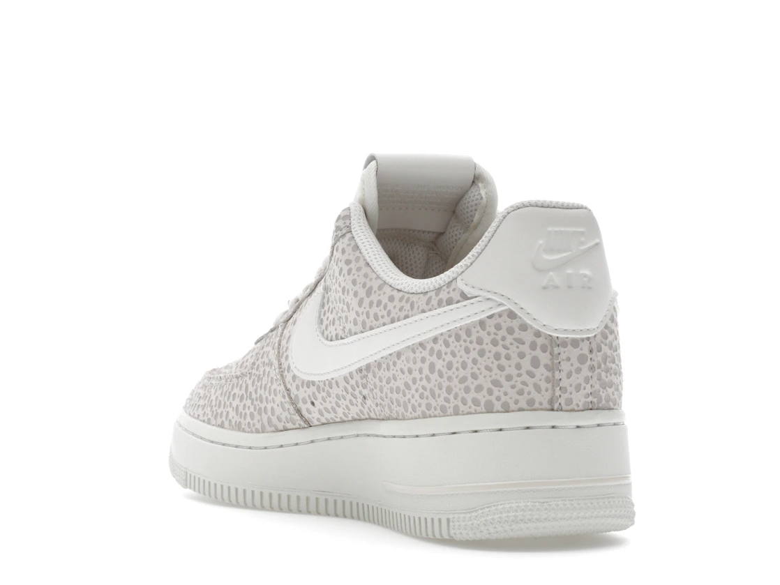 Vue 25 de Nike Air Force 1 Low '07 PRM Safari Photon Dust 