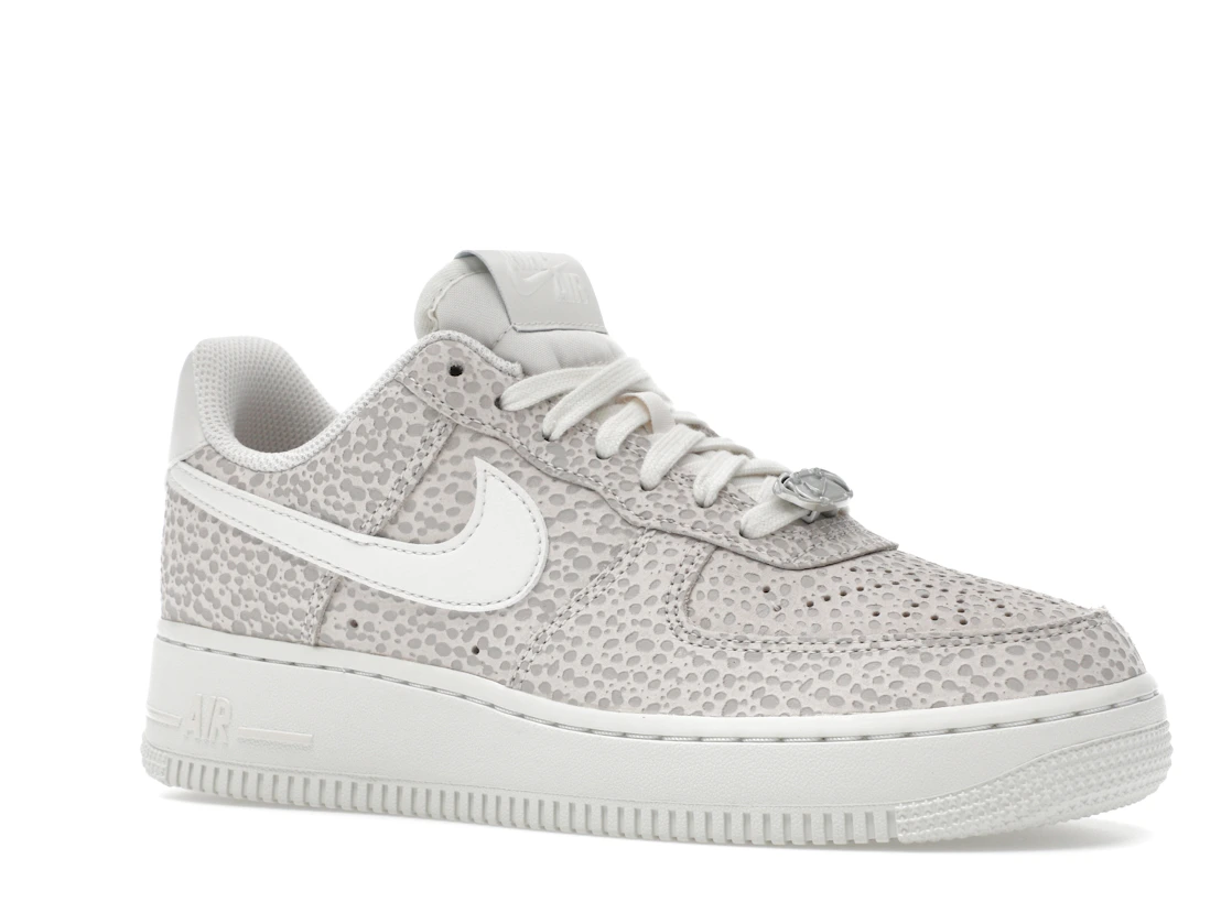 Vue 4 de Nike Air Force 1 Low '07 PRM Safari Photon Dust 
