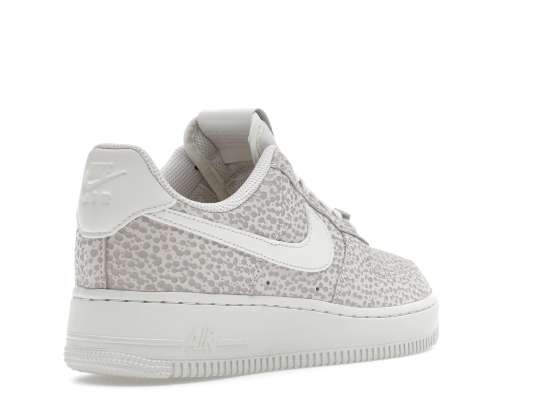 Vue 32 de Nike Air Force 1 Low '07 PRM Safari Photon Dust 