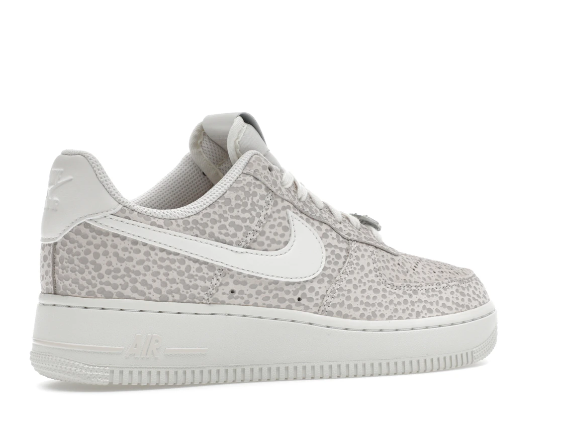 Vue 34 de Nike Air Force 1 Low '07 PRM Safari Photon Dust 